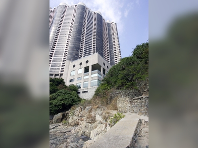 Apartment &middot; For rent &middot; 4 bedrooms